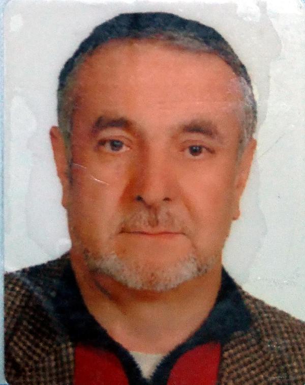 Traktörün altında kalan adam öldü