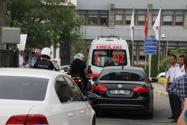 Şehit Polis Müdürü'nün cenazesi Adli Tıp Kurumu'nda
