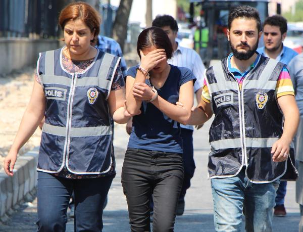 21 kentte hırsızlık yapan 2 kadın Bolu'da yakalandı