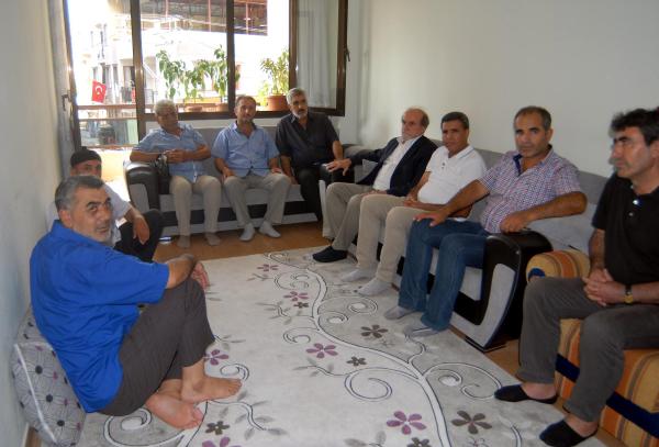 HDP'lilerden şehit ailesine taziye ziyareti