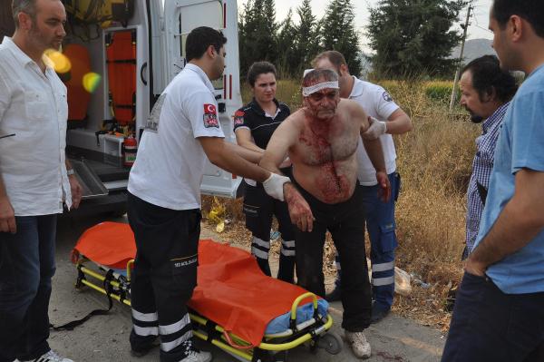 Sopalı trafik magandaları tutuklandı