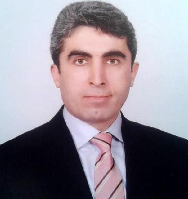 Kürt babanın hakim oğlu Facebook'ta isyan etti
