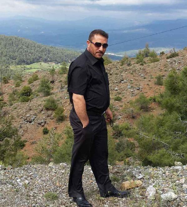 Annesini döven babasını av tüfeğiyle öldürdü