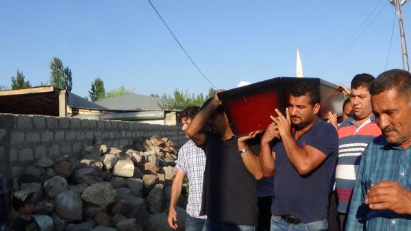 Karabacak çifti 10 dakika arayla öldü