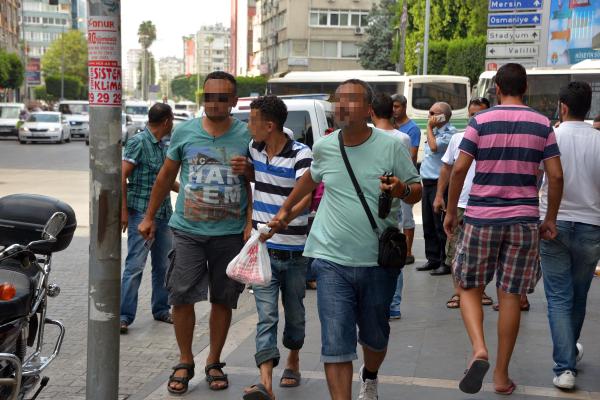 Şüpheli araçtaki bidonlardan etanol çıktı