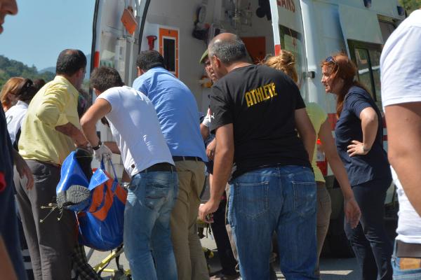 Sinop'ta otomobil takla attı: 1 ölü, 1 yaralı
