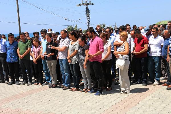 Edremit Belediyesi Fen işleri Müdürü ve Garaj Amiri 'örgüte yardım'dan tutuklandı (2)