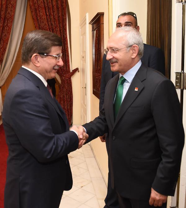 Davutoğlu ile Kılıçdaroğlu, Ankara Palas'ta bir araya geldi