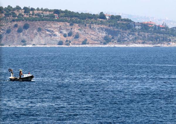 Prensi Adaları'nın en küçüğü  her gün ziyaretçileri ile doluyor