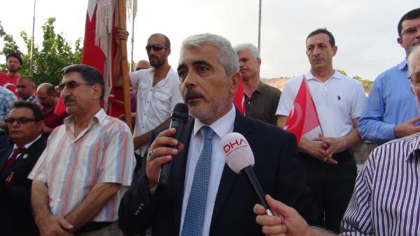 Bergama'da terörü protesto yürüyüşü