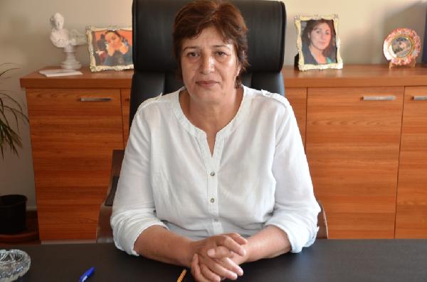 DBP'li belediyeden su israfına karşı 'hadisli pankart'