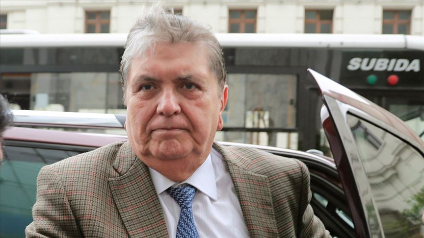 Eski Peru Devlet Başkanı intihar etti