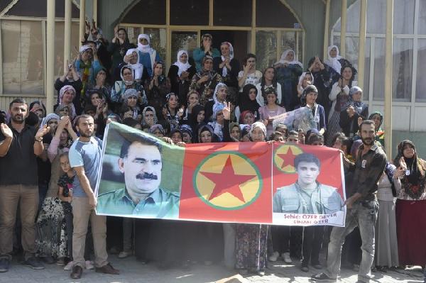 PKK'lı Özer, Yüksekova'da toprağa verildi