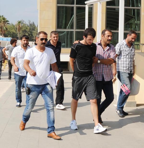 Lüks içinde yaşayan Rus hırsızlar yakalandı