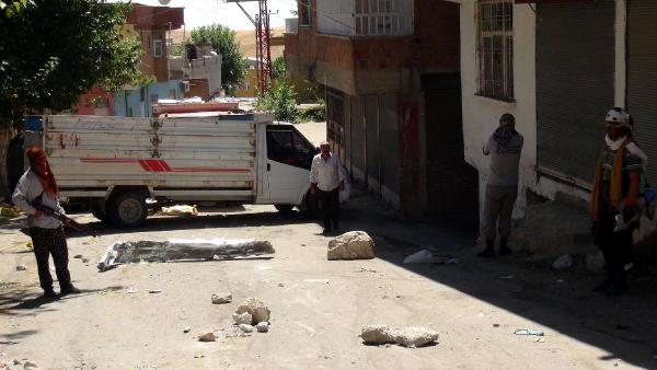 Diyarbakır'ın Silvan İlçesi'nde DBP'den sözde 'özerklik' açıklaması