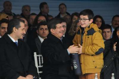 Davutoğlu: CHP'nin Cumhuriyetçiliği, belki bir gazeteyle ilgilidir (2)