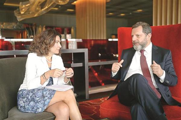 With dim coalition hope, business world wants elections without delay