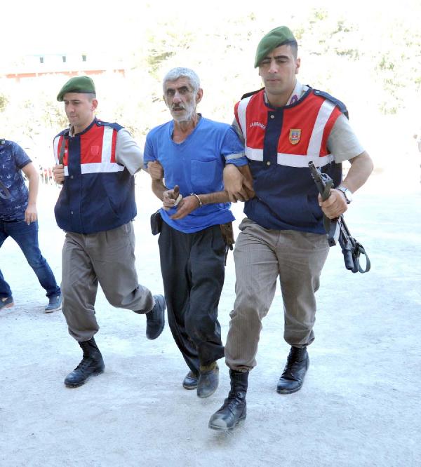 Orhangazi'de pompalı tüfekle 3 kişiyi öldüren zanlı yakalandı