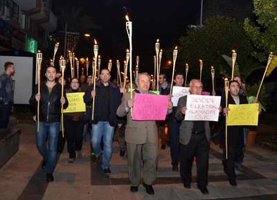 CLK Akdeniz'e meşaleli protesto