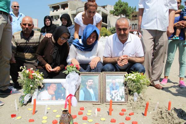Kumburgaz'da kaybolan 5 genç gözyaşlarıyla anıldı