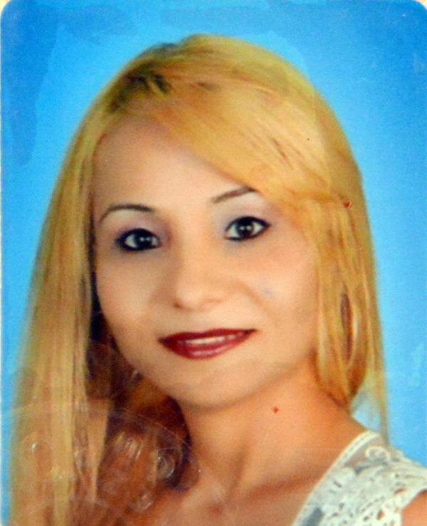 Eskort sitesine ilan verdi, müşterisi polis çıktı