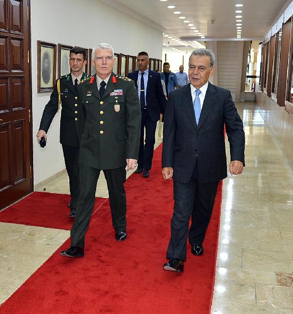 Ege Ordu Komutanı Orgeneral Recep, göreve başladı