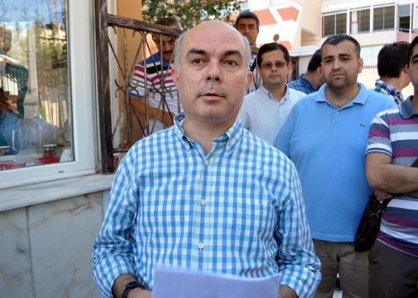 İzmir'de cemaat okullarına operasyon, 8 gözaltı (3)