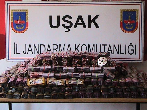 Uyuşturucu ve kaçak sigara sevkiyatında 2 Suriyeli'ye gözaltı