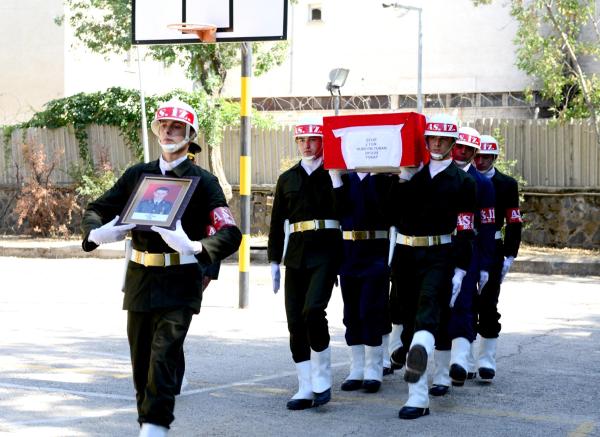 Teğmen de şehit oldu, Lice'de şehit sayısı 4'e çıktı (3)