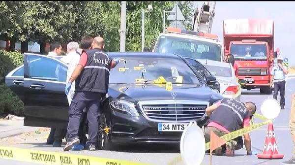 Hadımköy'de otomobile saldırı (2)