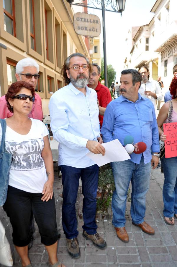 Cami, Suriyeliler'e kapatıldı (2)