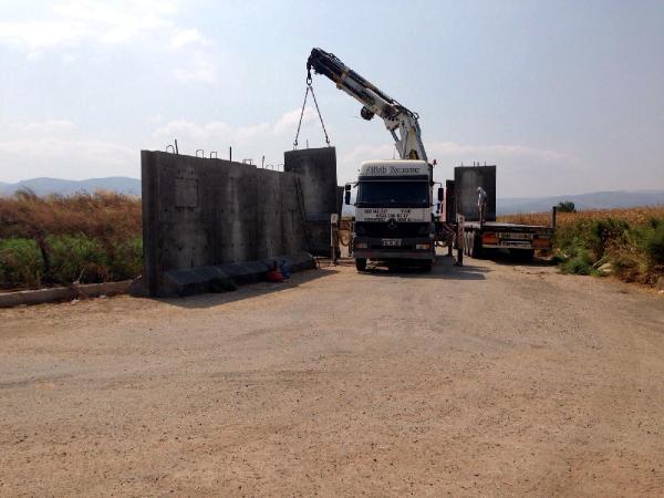Turkish military to put up walls along Syria-Turkey border line in Hatay