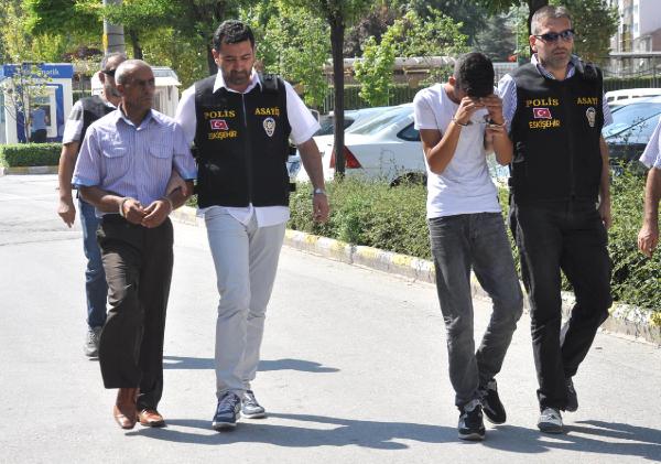 Telefonla 7 kişinin 175 bin lirasını dolandırmışlar