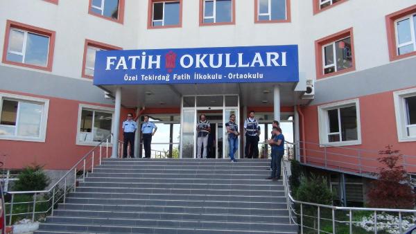 Tekirdağ’daki cemaat okullarında polis araması (2)