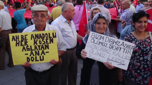 Uşak'ta terör olayları yürüyüşle kınandı