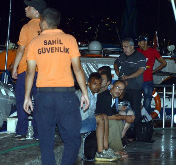 Bodrum'da kaçak teknesi battı: 1ölü, 1 kayıp