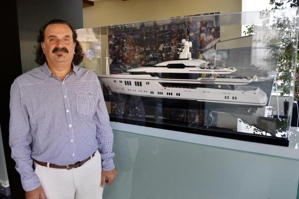 Antalya'nın yeni rekoru: 63 metrelik megalüks yat