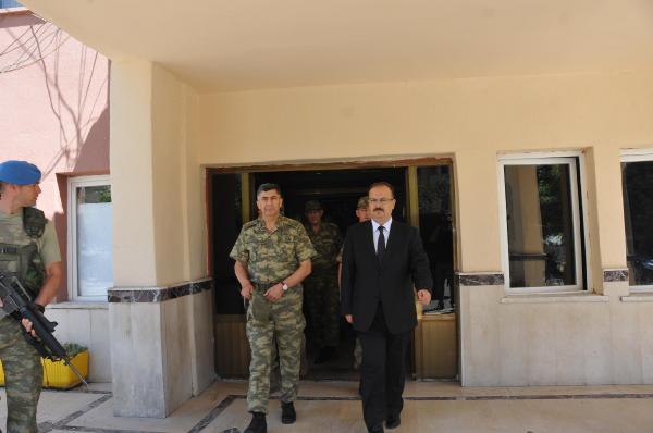 Kara Kuvvetleri Komutanı Orgeneral Çolak, Hakkari'de