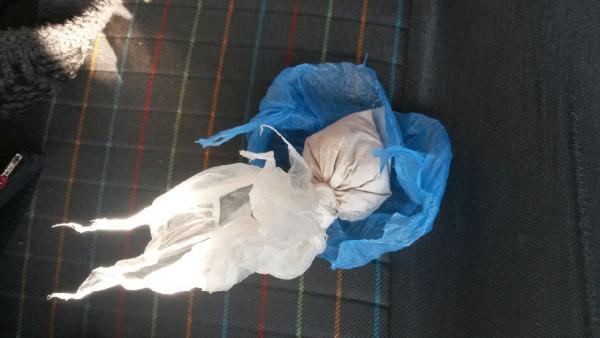 Oto teybi içine gizlenmiş yarım kilo eroine 3 tutuklama