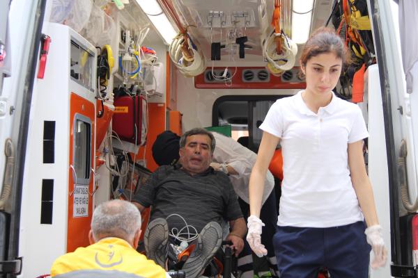 Hasta yakını doktorla tartışınca hasta kendi isteğiyle başka hastaneye gitti