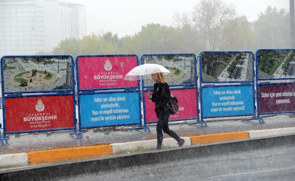 İstanbul'da yağmur etkili oldu