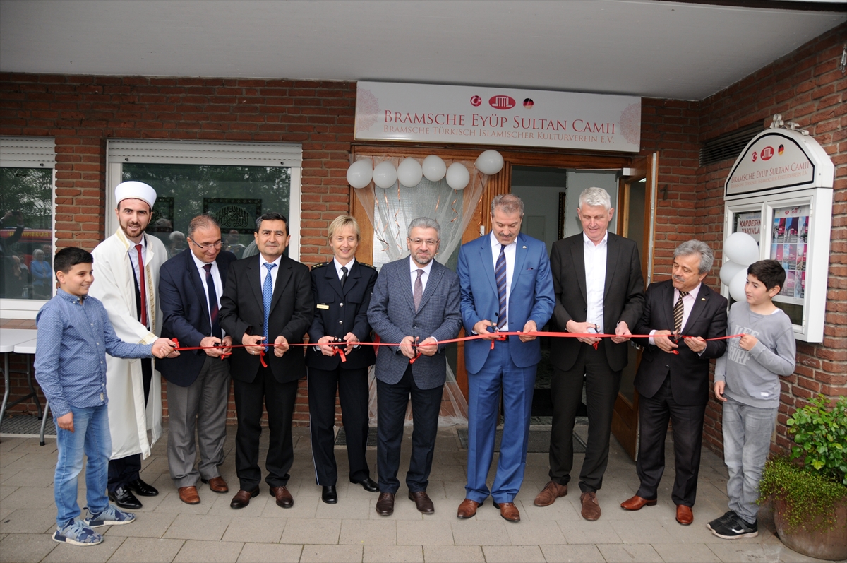 Diyanet Almanya'da bir cami daha açtı