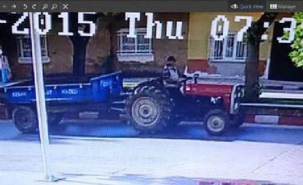 Nazilli ve Kuyucak'tan 2 traktör çaldı Ödemiş'te yakalandı