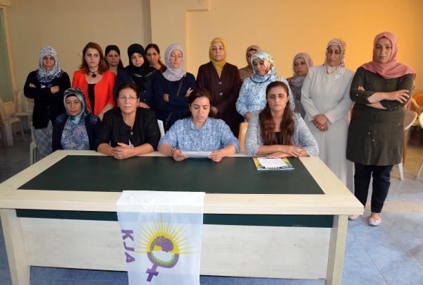 HDP ve DBP'li kadınlardan Ağrı Valisi'ne tepki