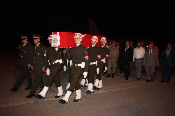 Şehit astsubay Tokat'ta toprağa verilecek (2)