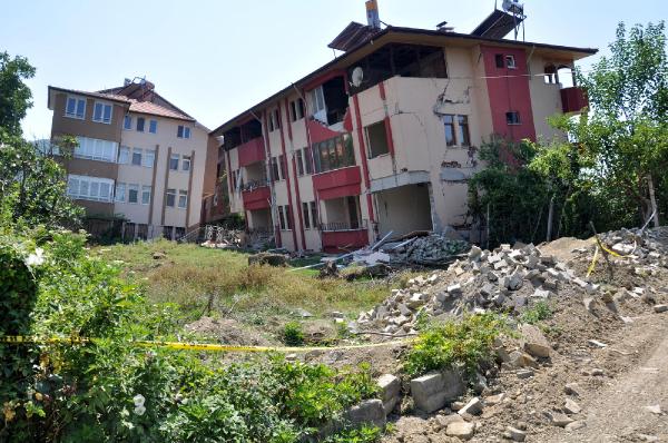 Devrek'te heyelanın uzunluğu 1600 metre olarak belirlendi