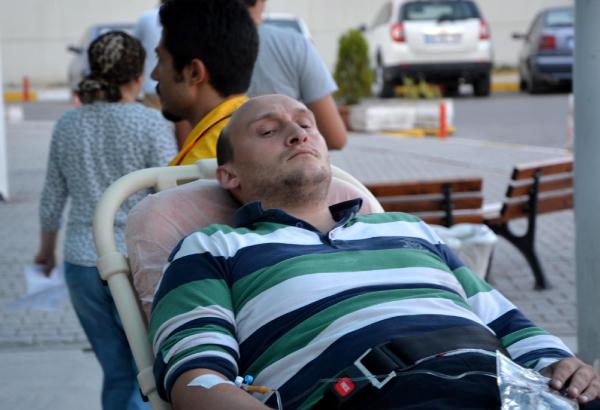 Havalı tüfekle oynarken kendini yaraladı