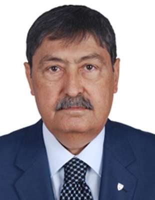 Vali Tuna'dan yardımcısı Yıldırım'ın tabutuna karanfil