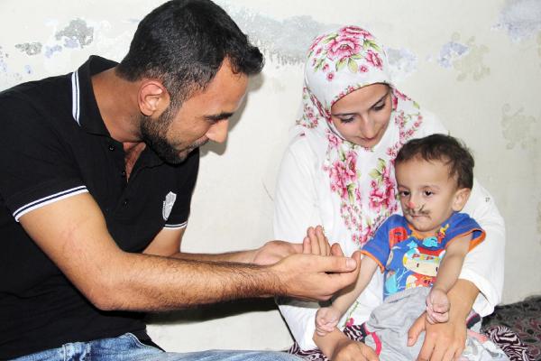 Beyin felci hastası Mehmet için ailesi yardım bekliyor