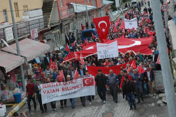 Posof'ta 'teröre lanet' yürüyüşü